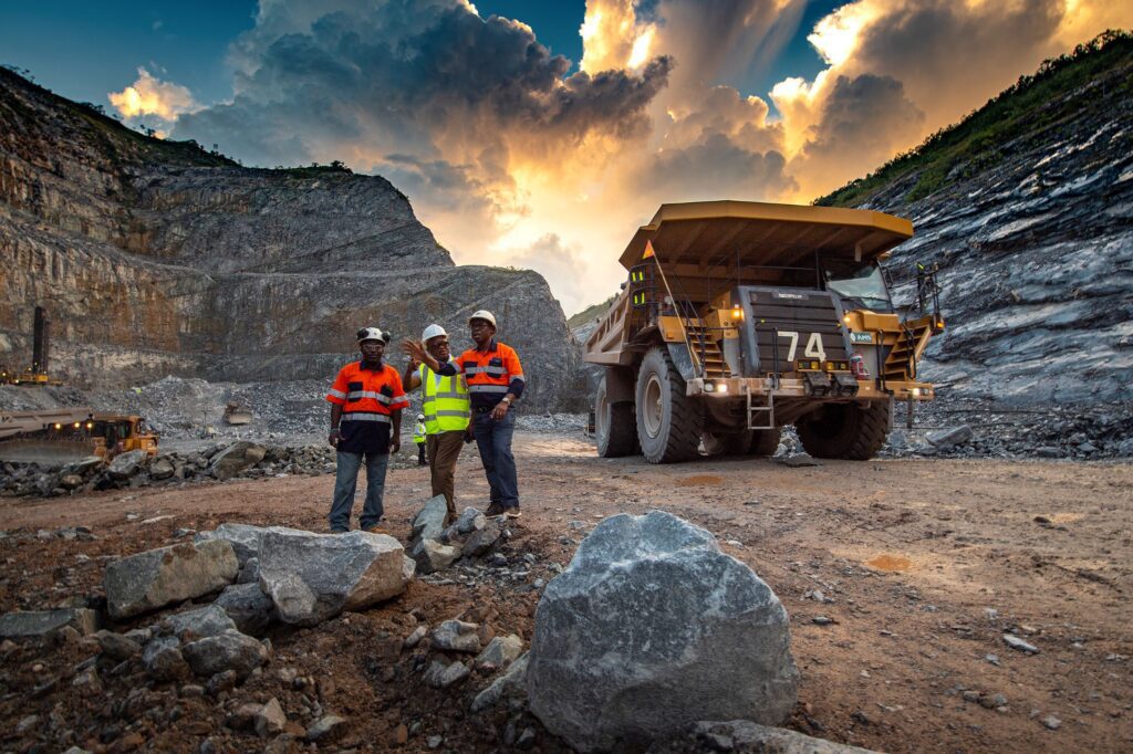 Expert Calls for Strengthening DMCs to Improve Small-Scale Mining Governance 4 AngloGold Ashanti