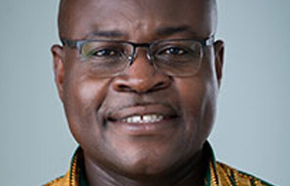 GSA Enforces Mandatory Testing of All Imported Car Batteries 1 Prof. Alex Dodoo, GSA, Batteries