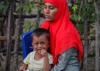 Deep Funding Cuts Threaten Refugee Protection Worldwide