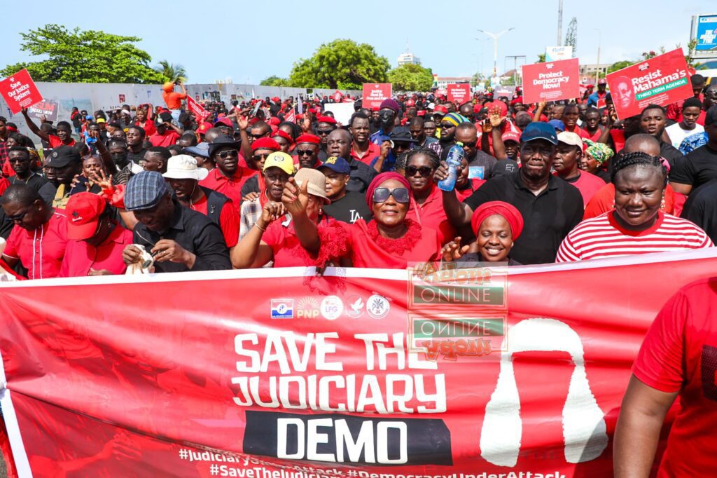 police brutality at the Save the Judiciary Protest