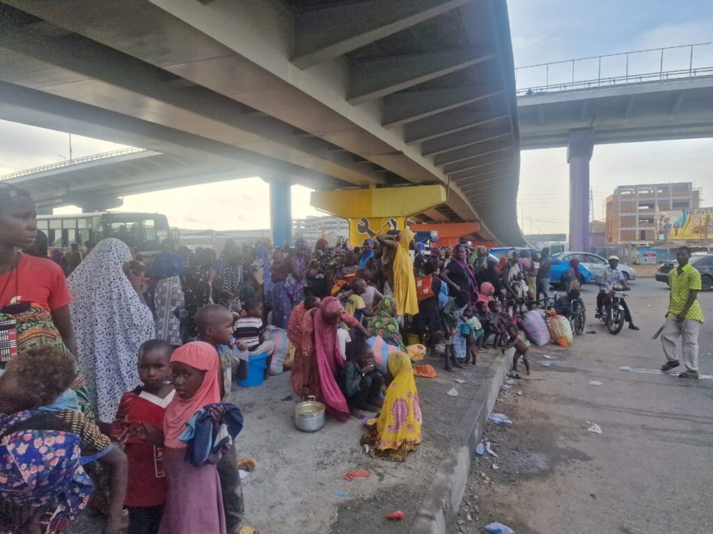 street chilren and beggars