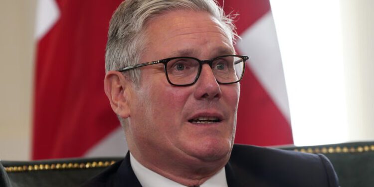UK To Deploy Troops If Peace Deal Holds