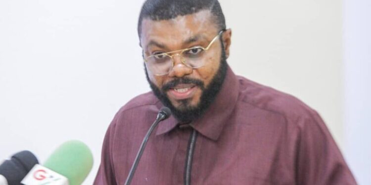 Fmr NaCCA Boss Backs No-Long-Hair Directive, Urges Fair Enforcement 1 Dr. Prince Hamid Armah, lecturer and former Director-General of the National Council for Curriculum and Assessment (NaCCA)