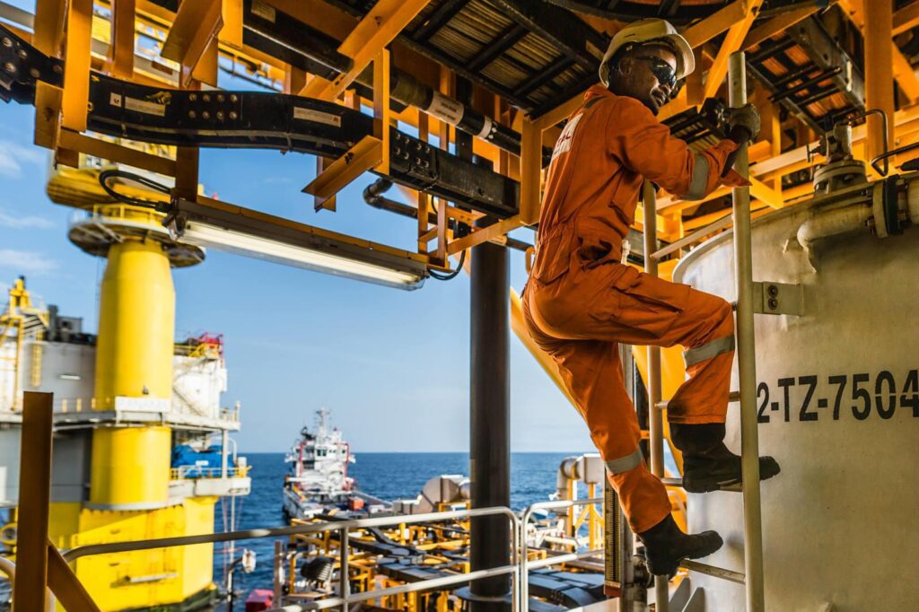 High-level panel at Africa Energy Week (AEW): Invest in African Energies 2025