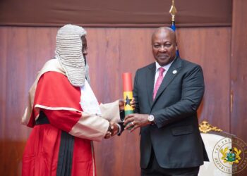 President John Dramani Mahama and Justice Paul Baffoe-Bonnie, Chief Justice of Ghana
