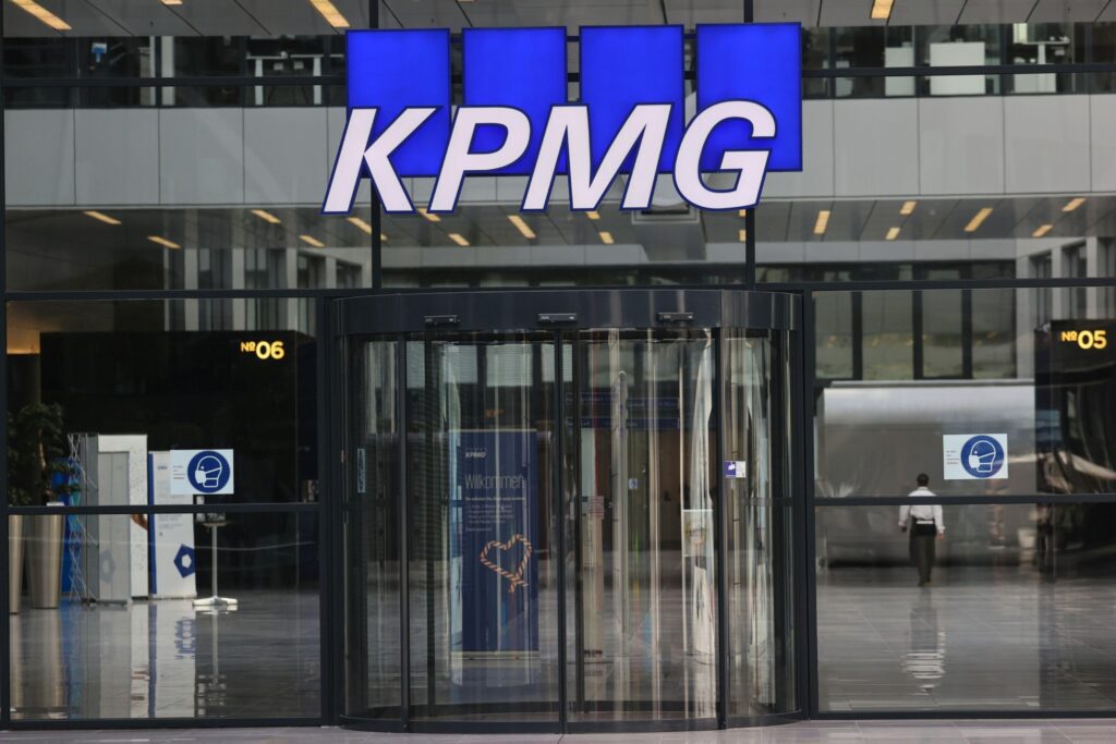 Ghana’s Gas-to-Power Shift Promises Savings but Faces Structural Hurdles - KPMG-UNDP 3 KPMG