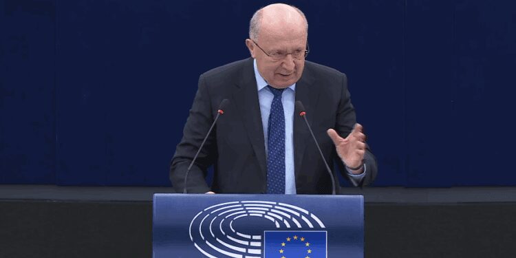 EU Defence Chief Seeks Deeper Industry Integration With Ukraine 1 kubilius 251125 750x422 1