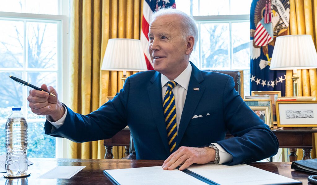 Trump Nullifies Biden's Autopen Documents 3 Biden 2