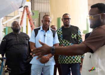 Abdul Razak Baba, DCEO of GIPC at the Ameen Sangari Factory