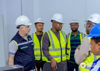 Hon. John Abdulai Jinapor, Minister for Energy and Green Transition inspecting the completion of the AKSA Ahwomaso Power Plant Integration