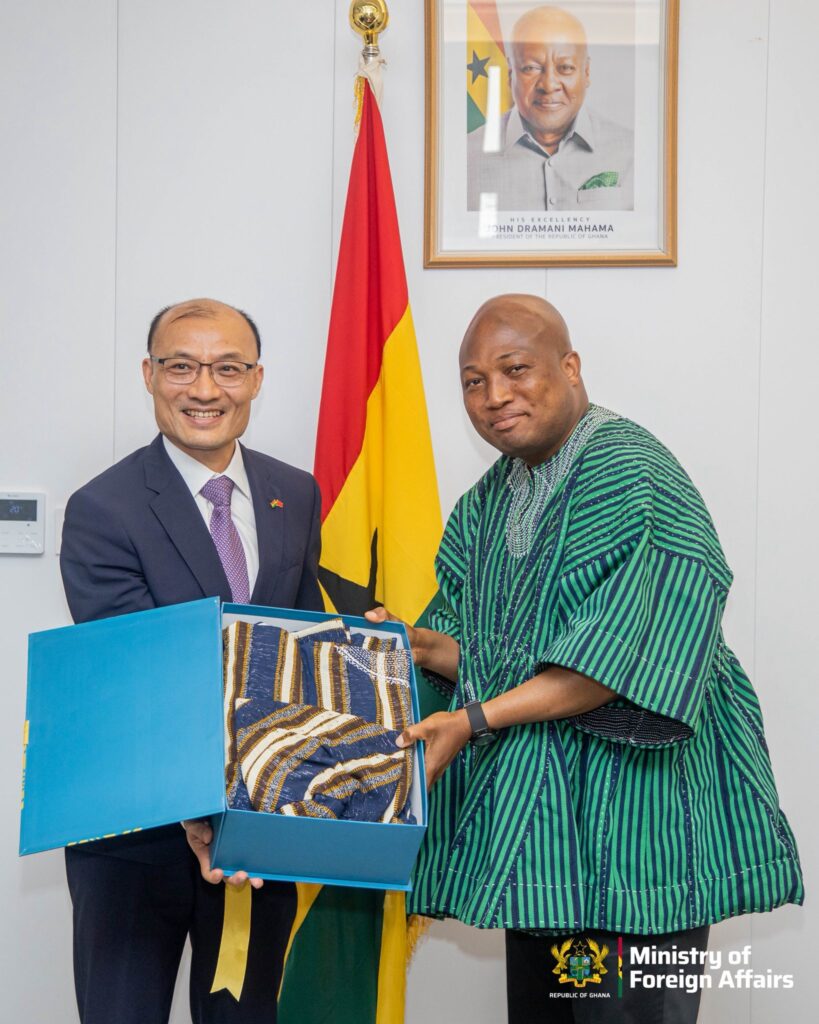 Ablakwa with Chinese Ambassador 5