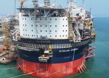 Congo LNG Project Reaches Phase 2 as First Cargo Sails 1 petrojarl horizontal 4 3