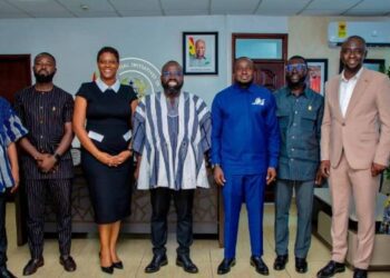 Dr. Peter Boamah Otokunor, Director of Presidential Initiatives in Agriculture and Agribusiness, with BPA Team