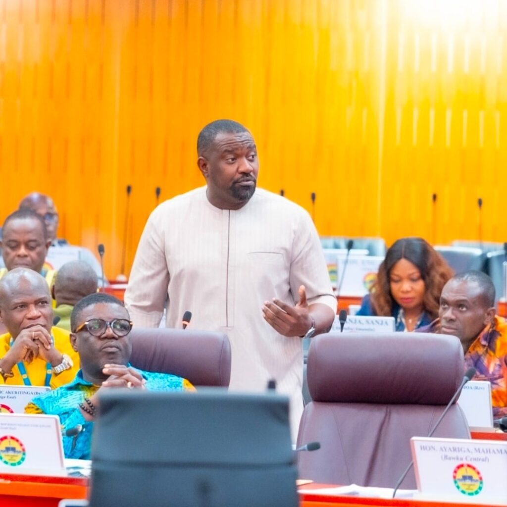 John Dumelo 4
