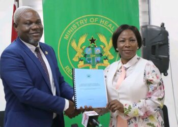 Deputy Minister of Health Dr Grace Ayensu-Danquah with the Investigative Committee Alhaji Dr. Inua Yusuf