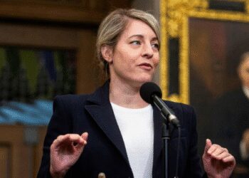 Mélanie Joly, Member of Parliament for Ahuntsic–Cartierville, Minister of Industry and Minister responsible for CED