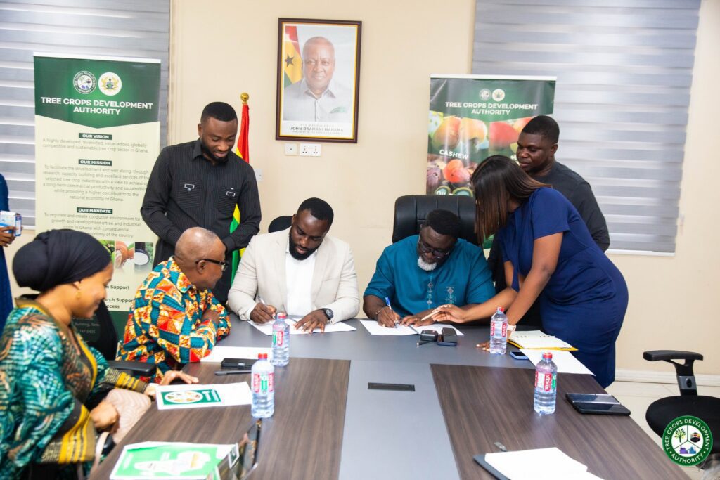 Dr. Andy Osei Okrah TCDA CEO signs MoU with Mr. Kirk Agyekum PABD CEO 1