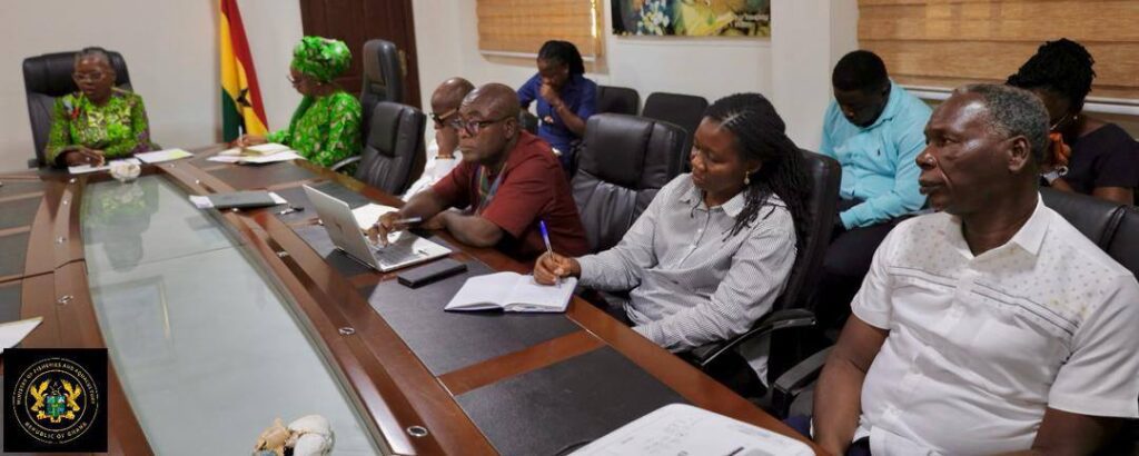 Hon. Emelia Arthur Minister for Fisheries and Aquaculture Development with the Chamber of Aquaculture Ghana Delegation 2