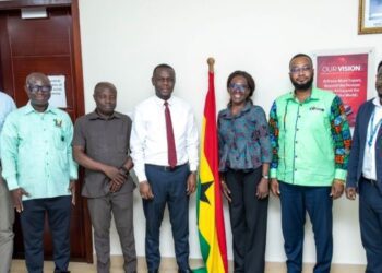 Mr. Lateef Apau Wiredu, GFZA DCEO, with Agribusiness Technical Working Group Committee