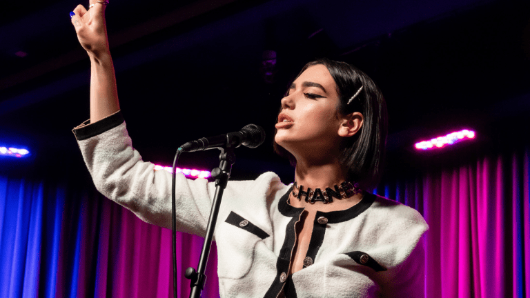 dua lipa sues samsung for 15m for using her likeness to sell tvs 768x432 1