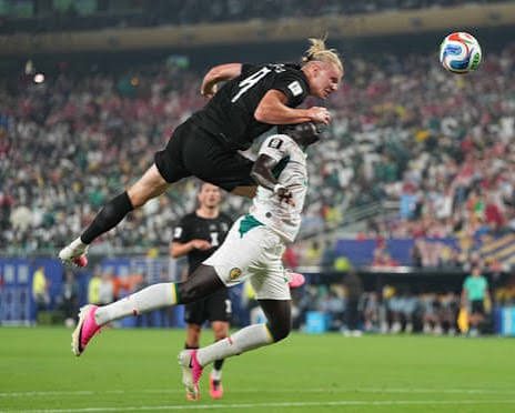 Norway Survive Late Senegal Fightback to Reach Knockout Round at the World Cup 3 17821813034991857917704393044005