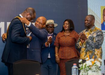 Ing. Attakumah Takes over from Akafia as Chamber of Mines President 7 Ing. Fred Attakumah Receiving the Mantle from Michael Akafia