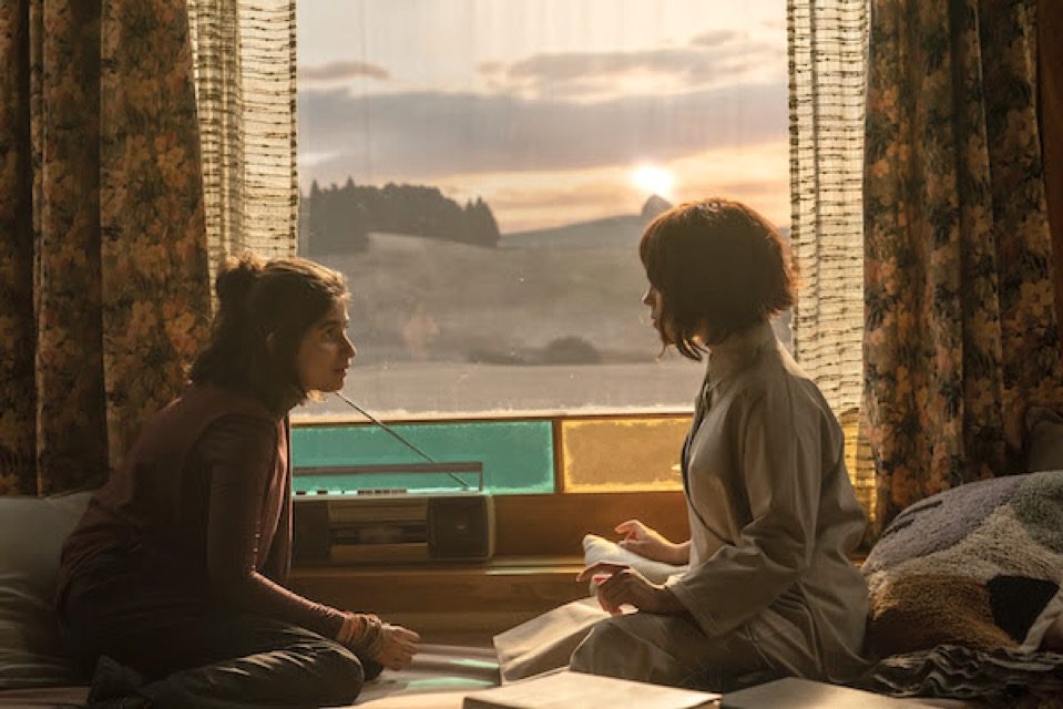 Taika Waititi Directs Jenna Ortega in Ishiguro Sci-Fi Adaptation 3 IMG 5282