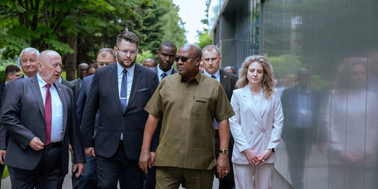 President Mahama Courts Eastern European Capital to Revolutionize Local Agribusiness 1 President John Dramani Mahama, in Brest with the Belarusian Authorities, and Team