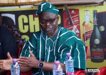 GEPA CEO Engages Western Region Artisans to Boost Export Growth 2 GEPA CEO Francis Kojo Kwarteng Arthur engages members of the Wood Carvers and Cane Weavers Association during his working visit to the Western Region