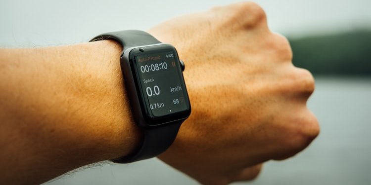 Google’s plan to buy Fitness App for $2.1 billion raises dust. 3 Fitness watch @timberfoster?unsplash