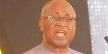 Mr. Dela Gadzanku, Regional Chairman fro AGI