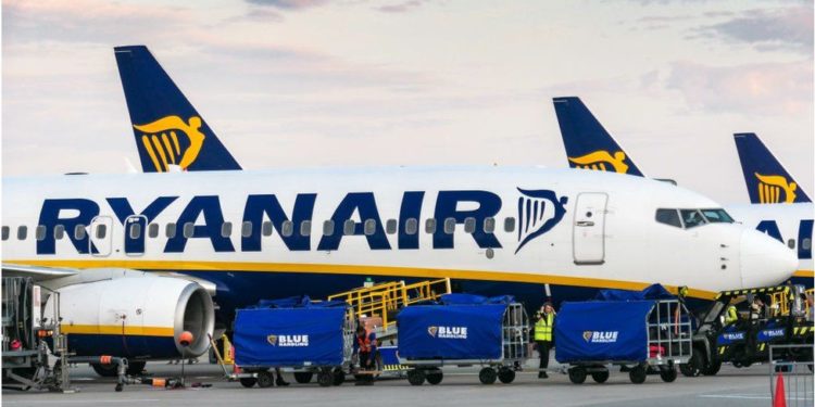 Ryanair cuts flights as EU virus rates hits bookings 1 ryt