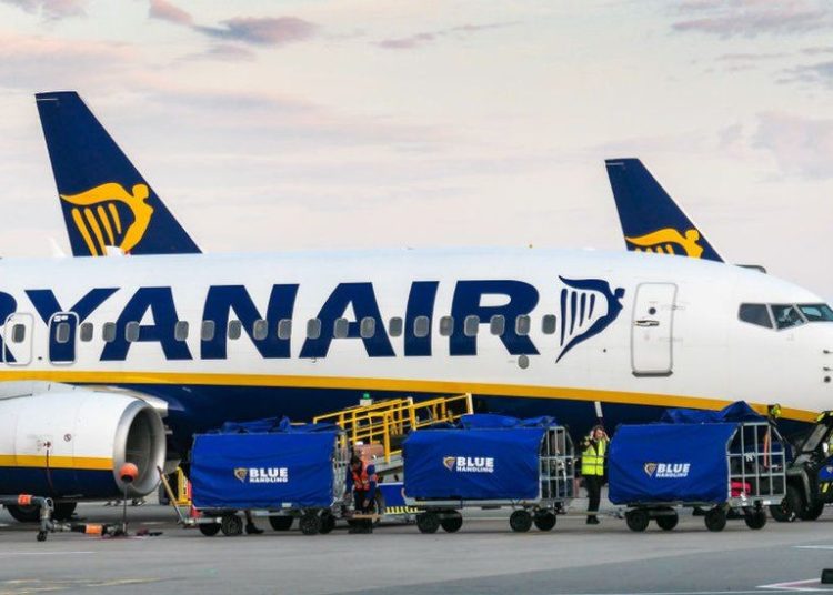Ryanair cuts flights as EU virus rates hits bookings 1 ryt