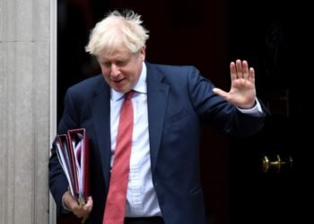 UK: Senior minister denies Boris Johnson said ‘let the bodies pile high’