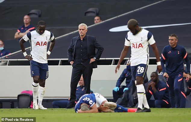 Tottenham 0 1 Everton Mourinho Calls Spurs Players Uncanny Name After Defeat