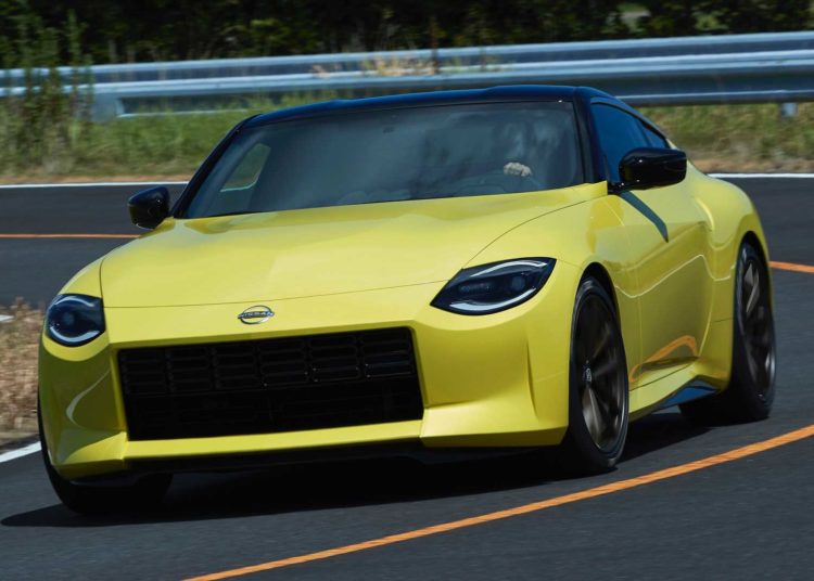 Nissan unveils first new Z sports car in over a decade 1 The Nissan Z Proto