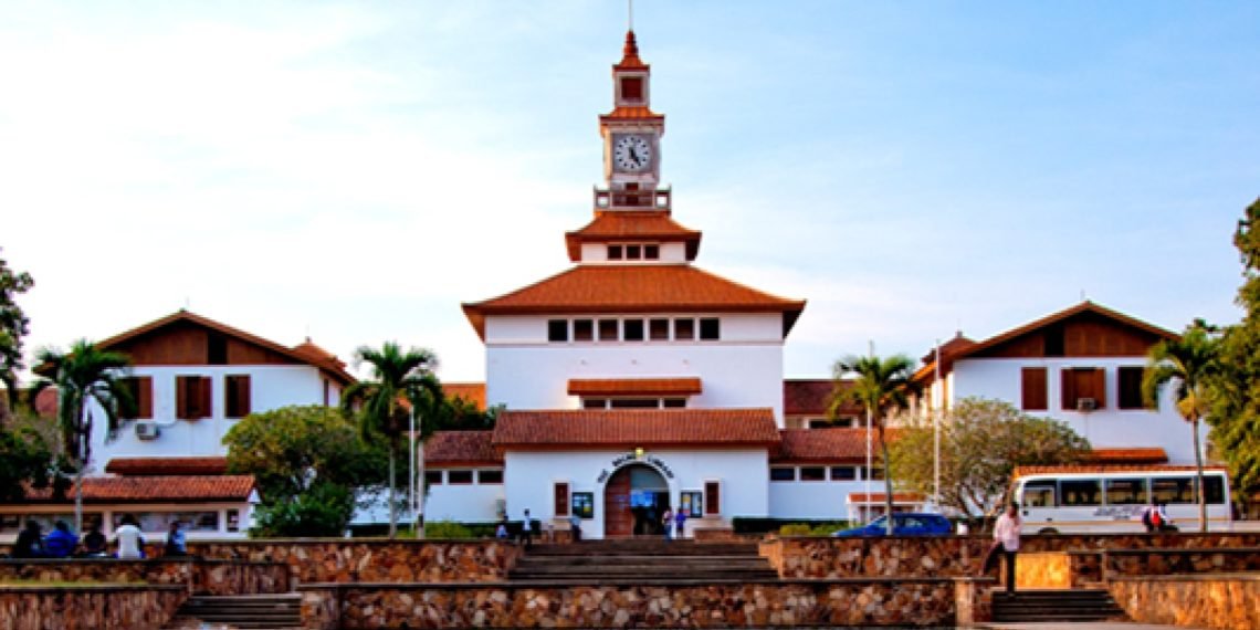 The University of Ghana Releases Proposed Re-Opening Dates for 2020-2021 Academic Year. 1 The University of Ghana Releases Proposed Re-Opening Dates for 2020-2021 Academic Year.