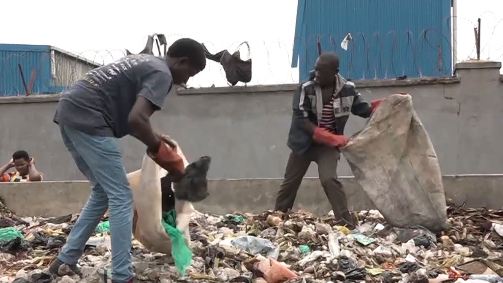 Ugandans transform plastic waste into paving stones