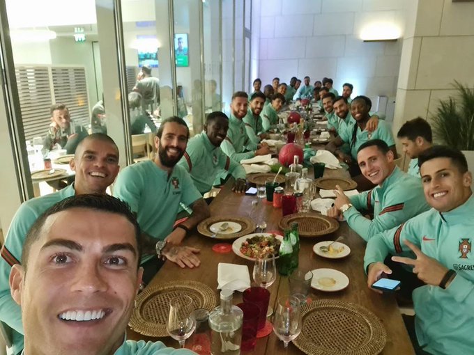 Cristiano Ronaldo tests positive for coronavirus 2 ronaldo