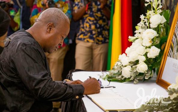 Mahama signs book of condolence for the late Rawlings 1 Flagbearer of the National Democratic Congress (NDC), John Dramani Mahama
