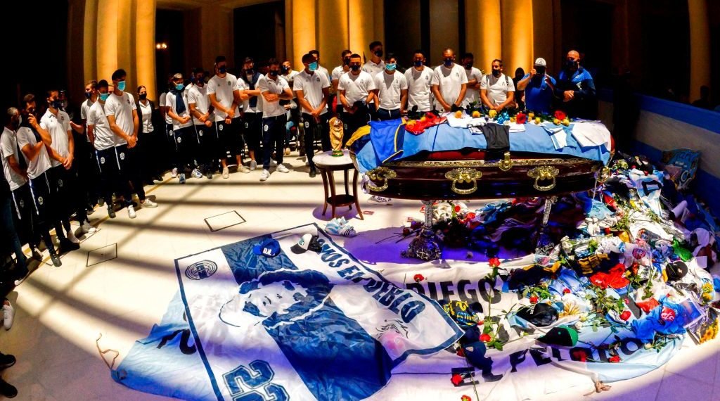 Argentine prosecutors investigate possible negligence in Maradona death 1 Argentine prosecutors are investigating the circumstances surrounding the death of Diego Maradona