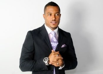 Award-winning actor, Van Vicker has said that people in the creative industries are very serious people and should not be belittled by politicians.