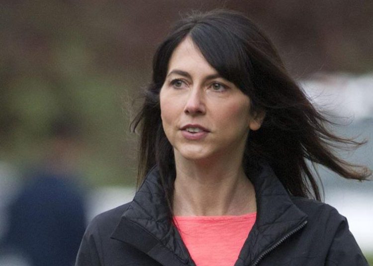 MacKenzie Scott, Bezos’s ex-wife, donates $4.2bn to charities 1 MacKenzie Scott, Bezos’s ex-wife, donates $4.2bn to charities