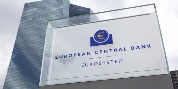 ECB releases $600 billion to boost Europe's economy 1 ECB releases $600 billion to boost Europe's economy