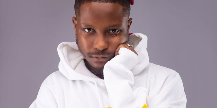 Kelvynboy urges fans to be openminded in taking sides 1 Kelvyn boy has asked his fans not to hate another artiste just because he's their favorite. This follows so many instances where a particular