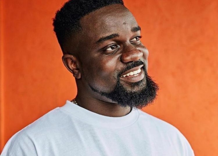 We Deserve Diplomatic Passports– Sarkodie Appeals 1 diplomatic passport Sarkodie, has said that the VIP seat for his annual 'Rapperholic' concert is almost sold out.