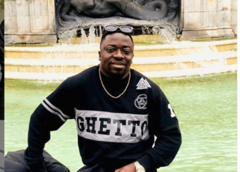 Highlife musician, Terry Asare Boamah, popularly known as Dada Hafco, has bemoaned that most Ghanaians have the perception that highlife musicians are villagers.