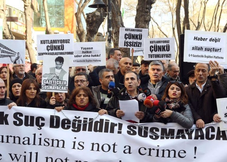 Press Freedom: Over 300 journalists imprisoned worldwide 1 Press Freedom: Over 300 journalists imprisoned worldwide