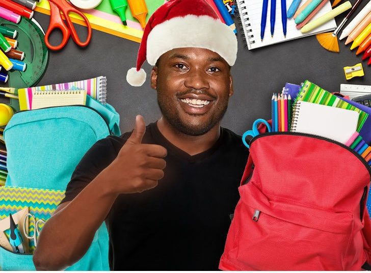 Meek Millare, is providing a bit of relief for those in need. The Dream Chasers crew made their rounds in Philadelphia, giving holiday joy to families in need.