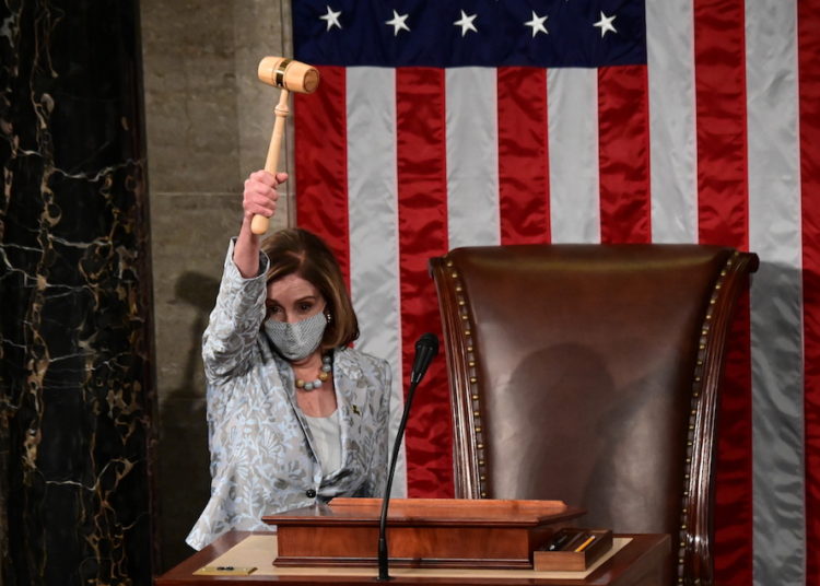 Nancy Pelosi narrowly re-elected as US House speaker 1 Nancy Pelosi narrowly re-elected as US House speaker